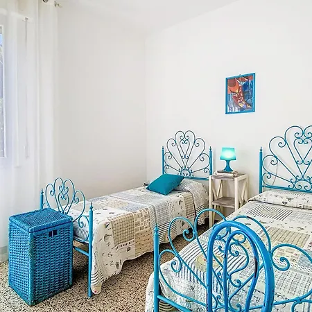 Apartment Al Mare-1 By Interhome